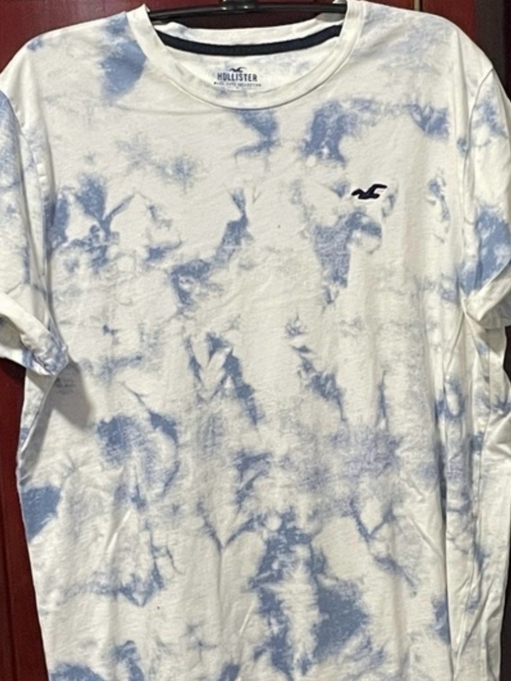 Hollister Curved Hem Soft Tee in Cloud Wash tie-dye  M